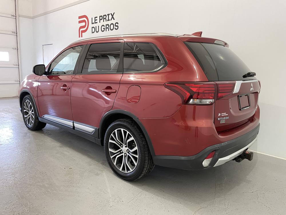 Mitsubishi Outlander SE AWD 7 passagers 2017 d’occasion à vendre - 6