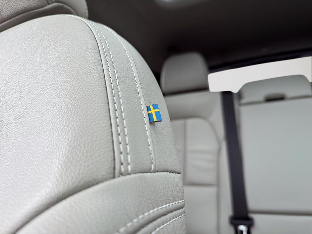 Volvo XC40 B5 PLUS AWD 2023 d’occasion à vendre - 19