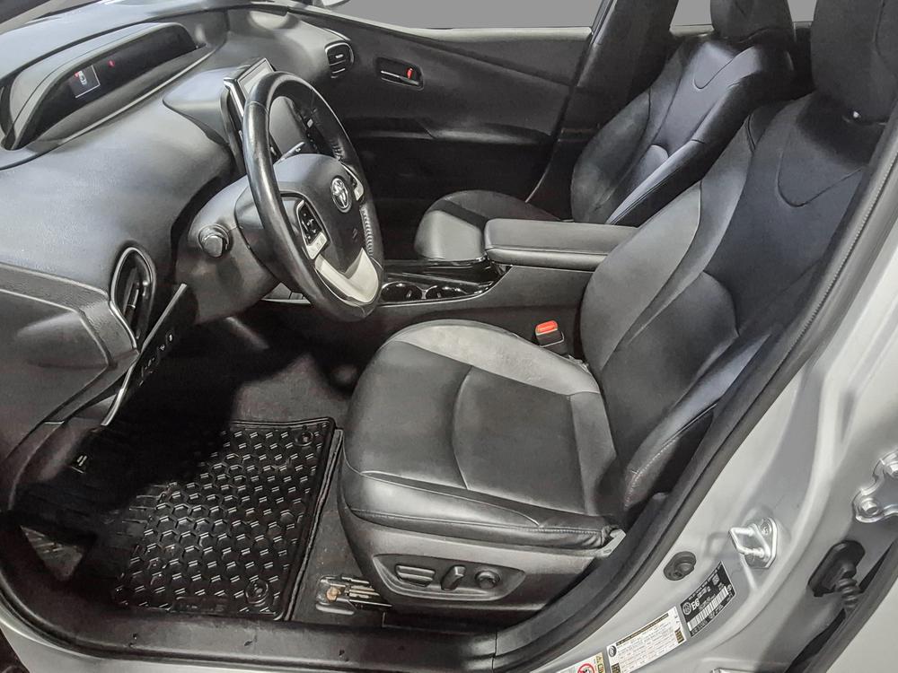 Toyota Prius Prime Prime  Upgrade 2019 d’occasion à vendre - 18