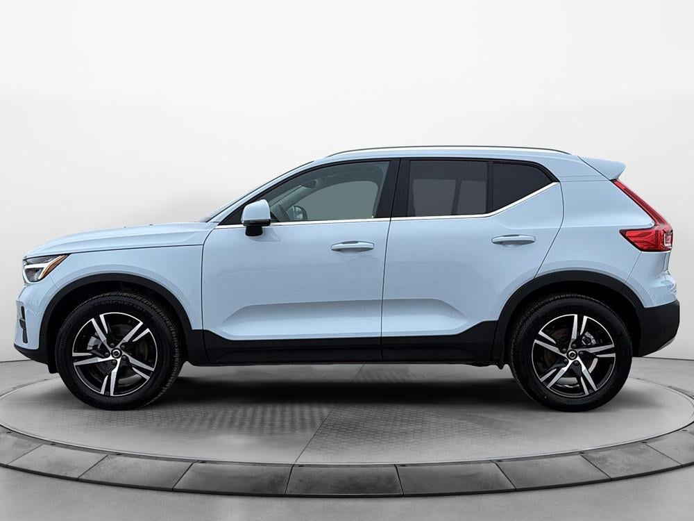 Volvo XC40 B5 CORE AWD 2025 d’occasion à vendre - 9