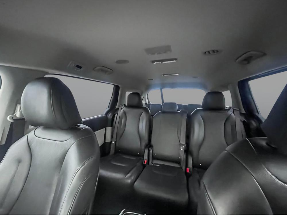 Kia Carnival EX 2023 d’occasion à vendre - 18