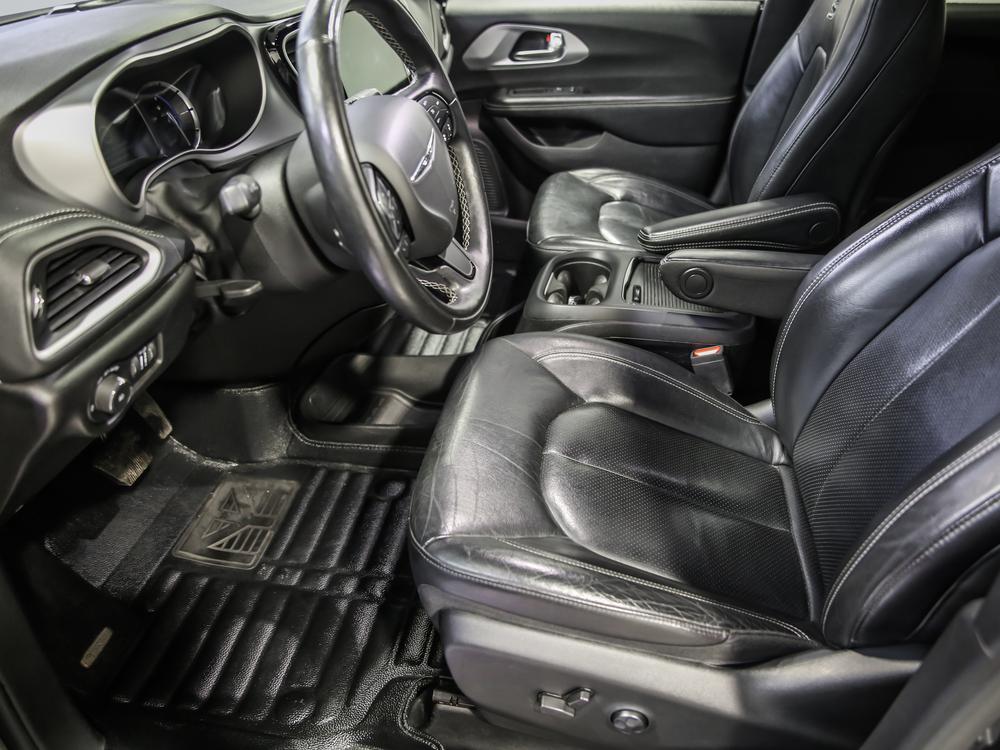 Chrysler Pacifica Hybrid Touring 2022 d’occasion à vendre - 16