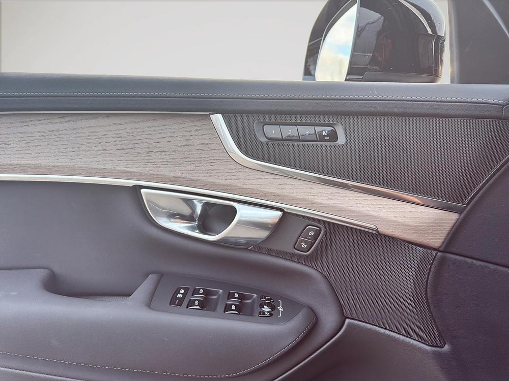 Volvo XC90 B6 CORE AWD // 2025.5 // 7PLACES 2025 d’occasion à vendre - 13