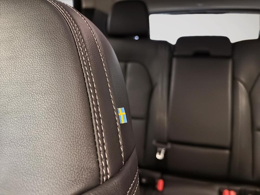 Volvo XC40 B5 CORE AWD 2025 d’occasion à vendre - 11