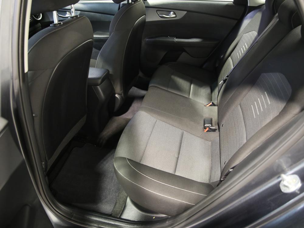 Kia Forte LX 2021 d’occasion à vendre - 28