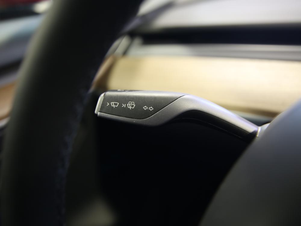 Tesla Model 3 STANDARD RANGE PLUS 2022 d’occasion à vendre - 21