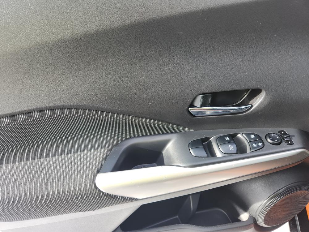 Nissan Kicks SV 2019 d’occasion à vendre - 12