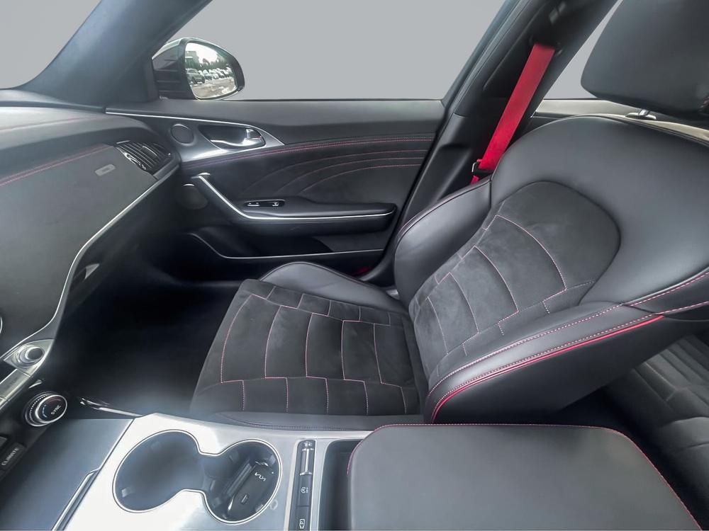Kia Stinger GT ELITE SUEDE 2023 d’occasion à vendre - 17