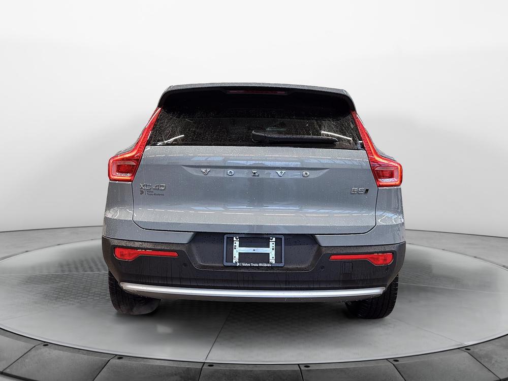Volvo XC40 B5 CORE AWD 2025 d’occasion à vendre - 6