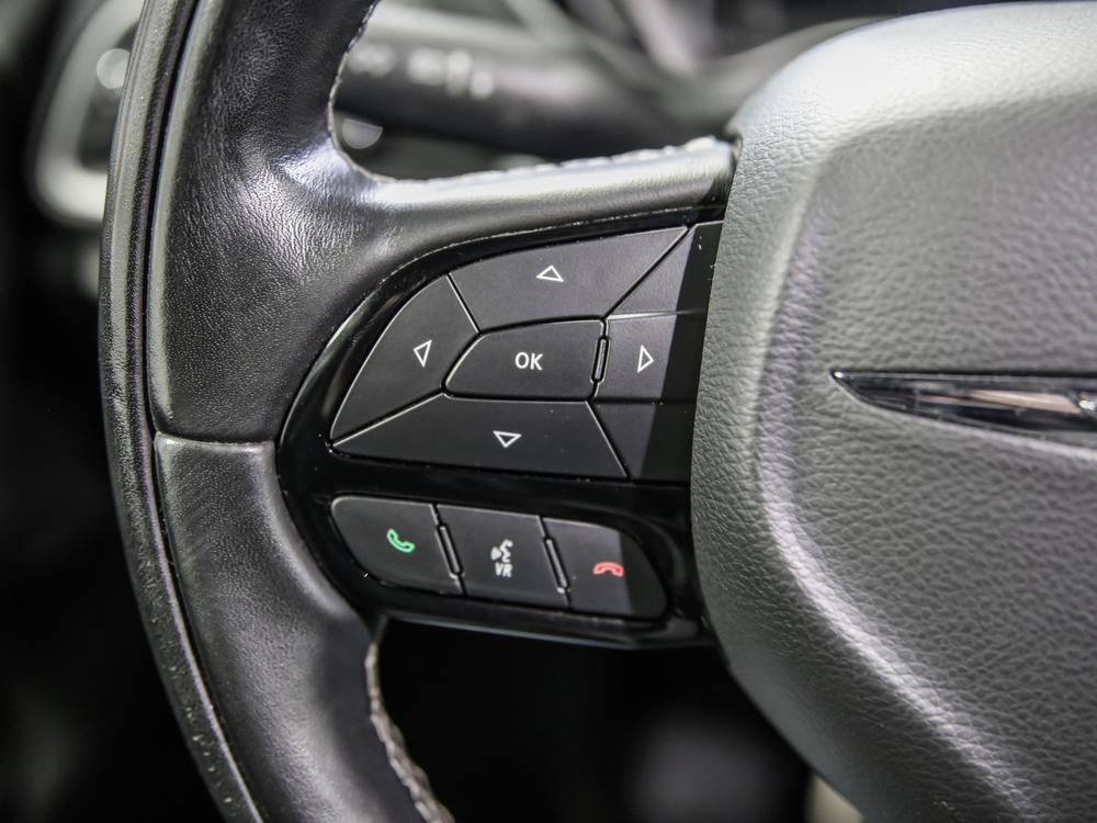 Chrysler Pacifica Hybrid Touring 2022 d’occasion à vendre - 19