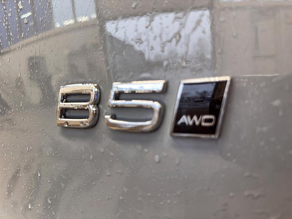 Volvo XC40 B5 CORE AWD 2025 d’occasion à vendre - 9