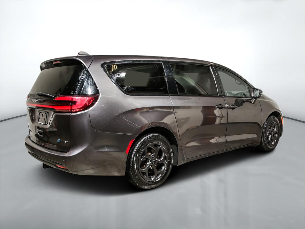Chrysler Pacifica Hybrid Touring 2022 d’occasion à vendre - 3