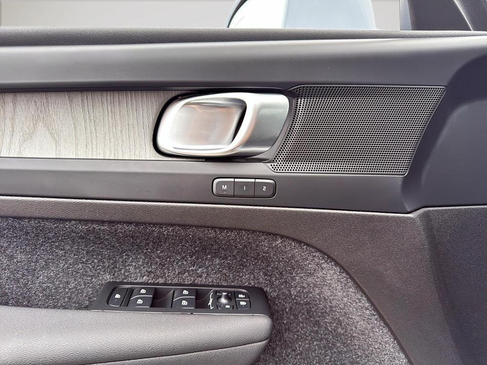 Volvo XC40 B5 CORE AWD 2025 d’occasion à vendre - 14