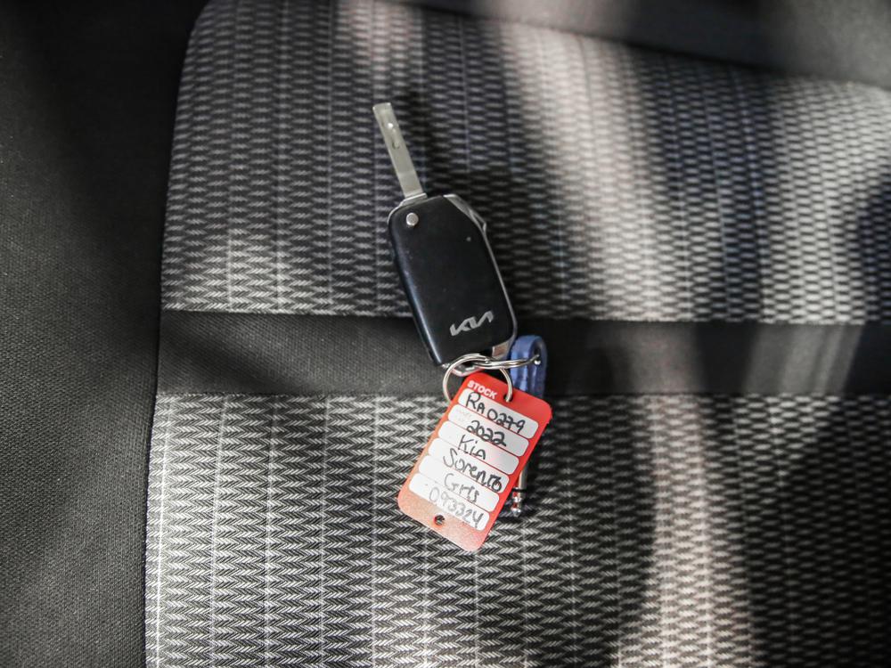 Kia Sorento lx 2022 d’occasion à vendre - 34