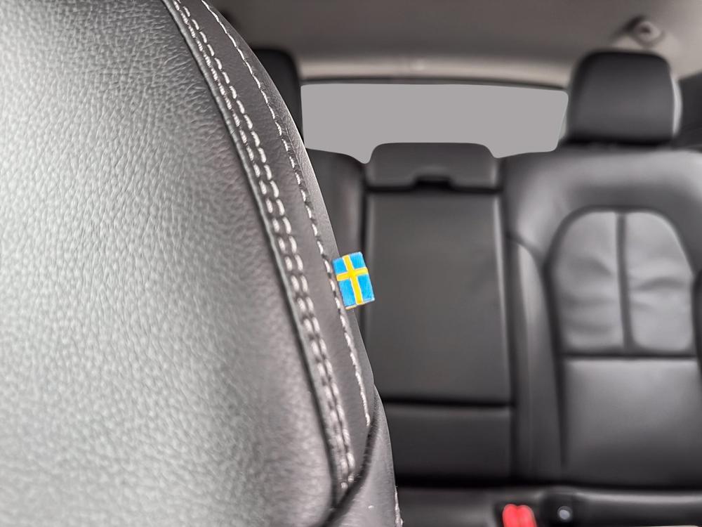 Volvo XC40 B5 CORE AWD 2025 d’occasion à vendre - 17