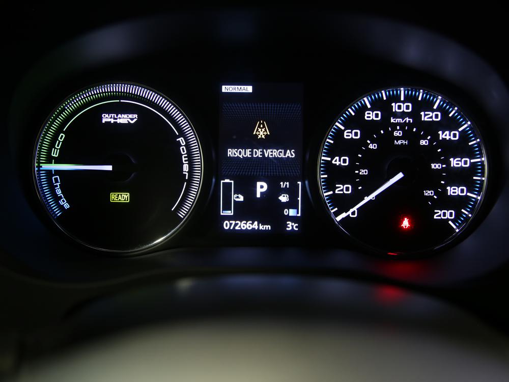 Mitsubishi Outlander PHEV GT S-AWC 2020 d’occasion à vendre - 26