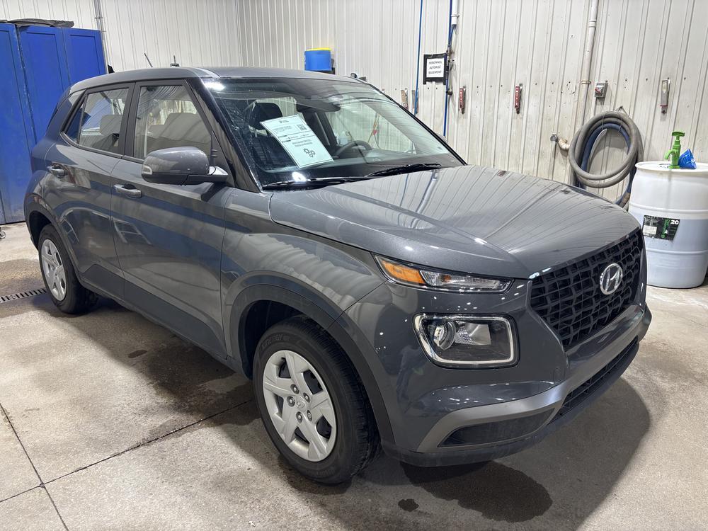 Hyundai Venue ESSENTIAL