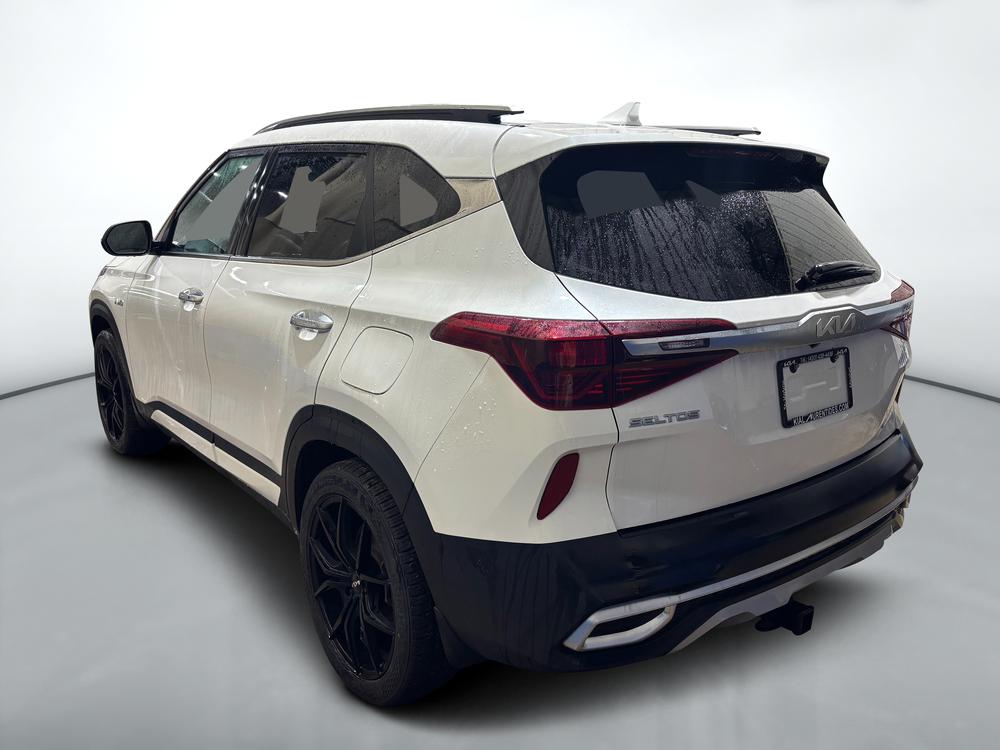 Kia Seltos 2023 Blanc usage à vendre Kia Seltos 2023 Blanc usage à vendre