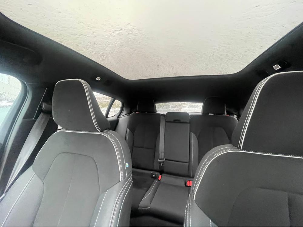 Volvo Recharge C40 tout électrique ULTIMATE 2023 d’occasion à vendre - 17