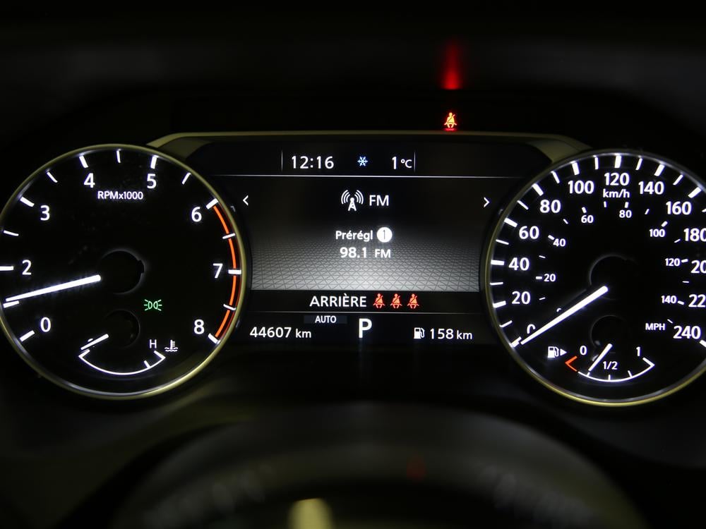 Nissan Rogue SV 2021 d’occasion à vendre - 26