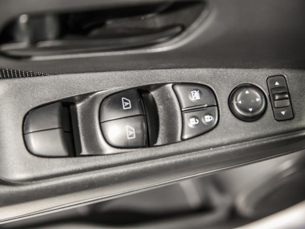 Nissan Kicks S 2021 d’occasion à vendre - 14