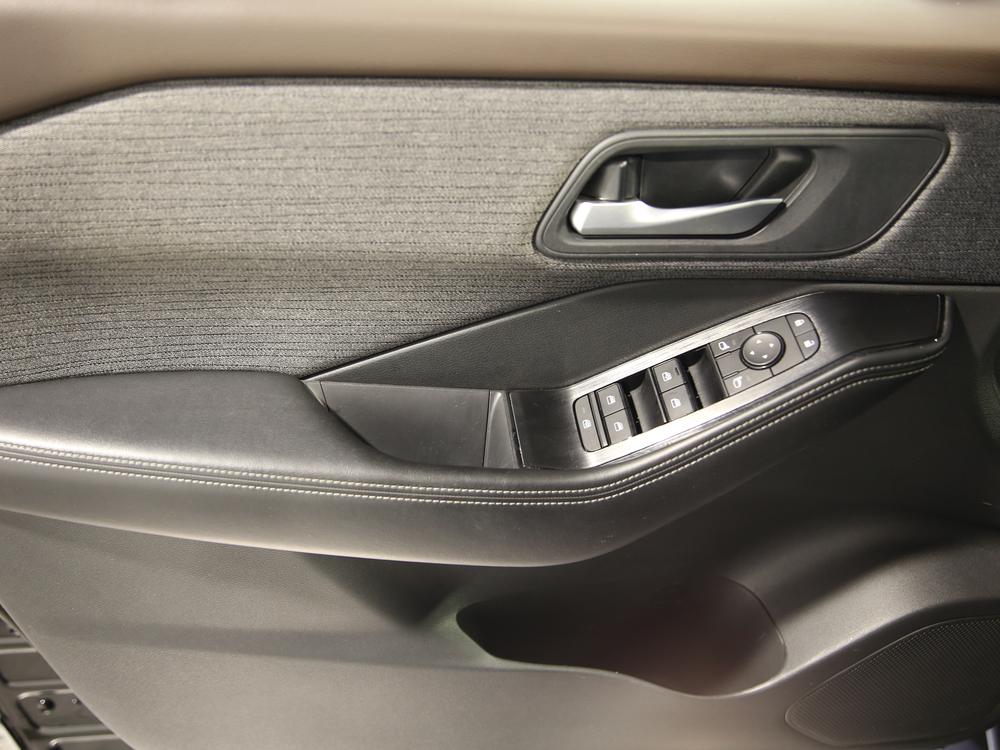 Nissan Rogue SV 2021 d’occasion à vendre - 14