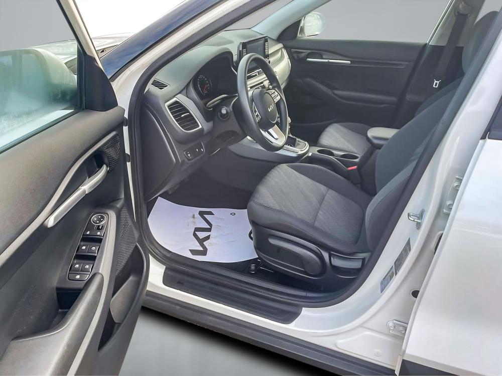 Kia Seltos LX AWD 2023 d’occasion à vendre - 13