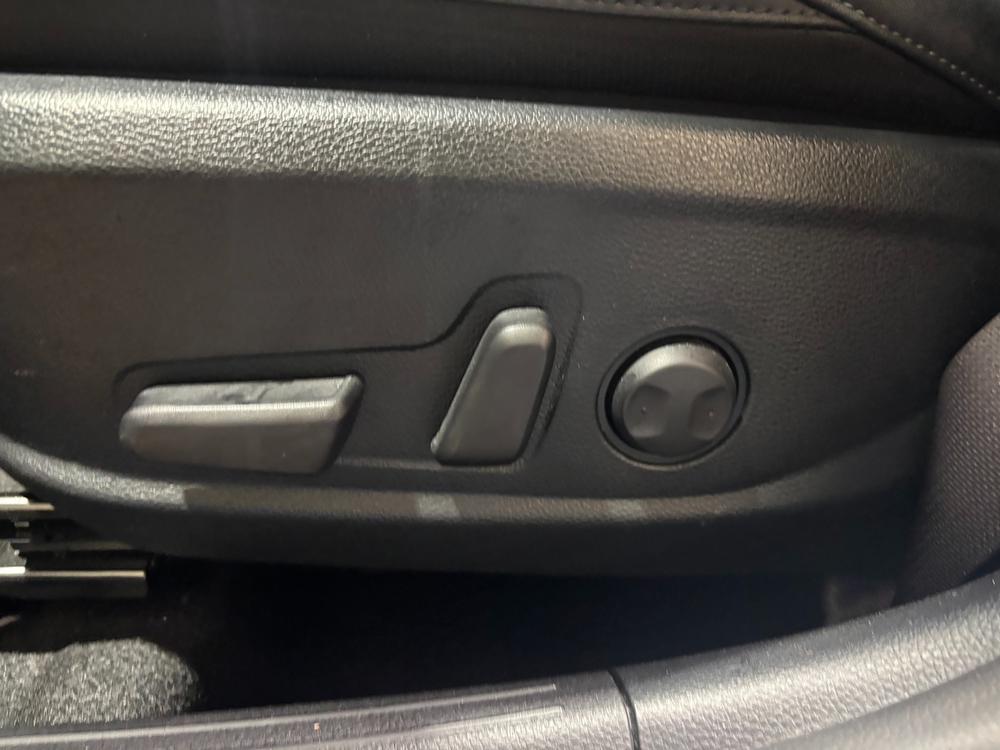 Kia Seltos 2023 Blanc usage à vendre Kia Seltos 2023 Blanc usage à vendre