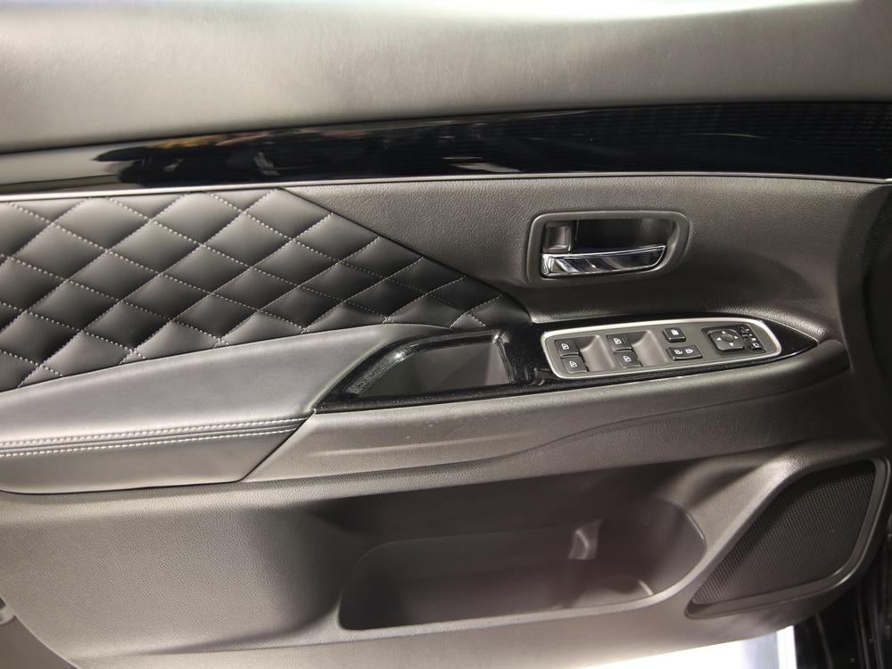Mitsubishi Outlander PHEV GT S-AWC 2020 d’occasion à vendre - 14