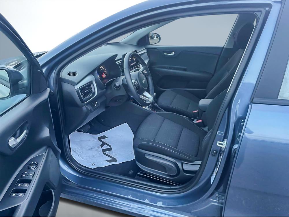 Kia Rio 5 portes LX + 2022 d’occasion à vendre - 12