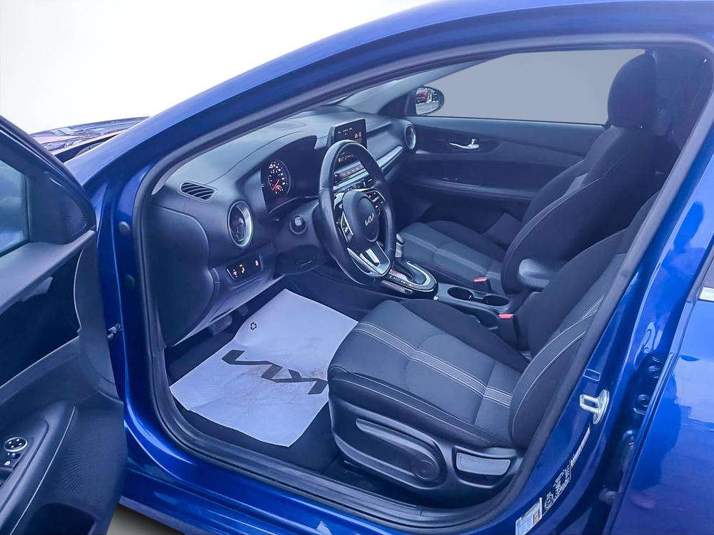 Kia Forte EX 2023 d’occasion à vendre - 14