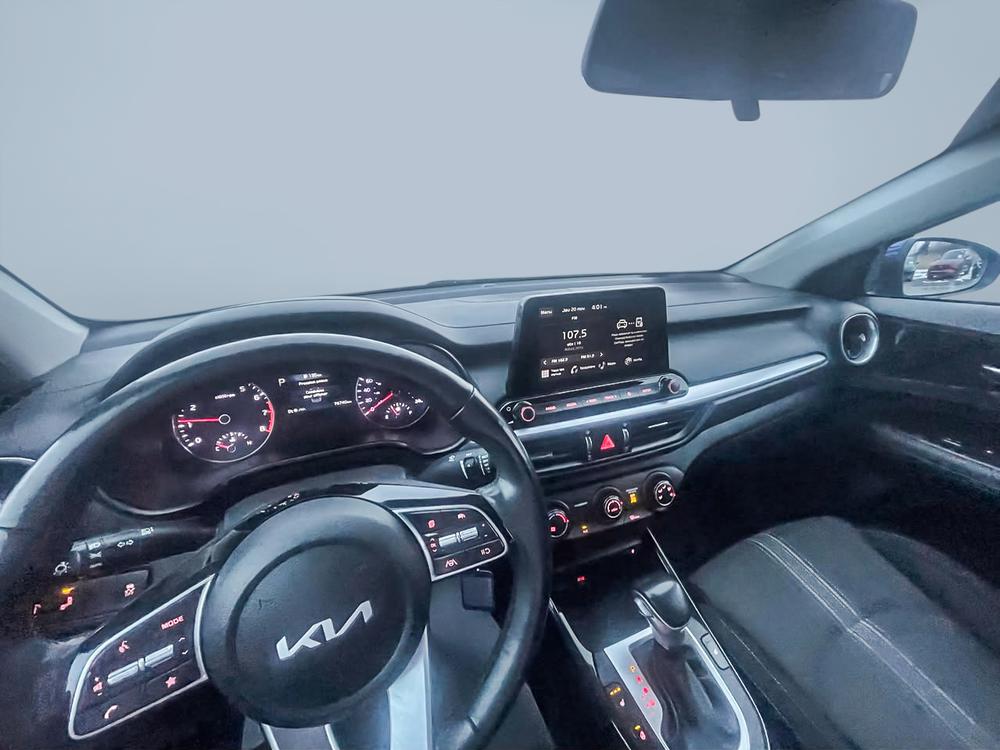 Kia Forte EX 2023 d’occasion à vendre - 16