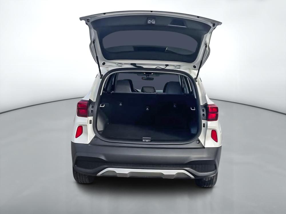 Kia Seltos LX AWD 2023 d’occasion à vendre - 8