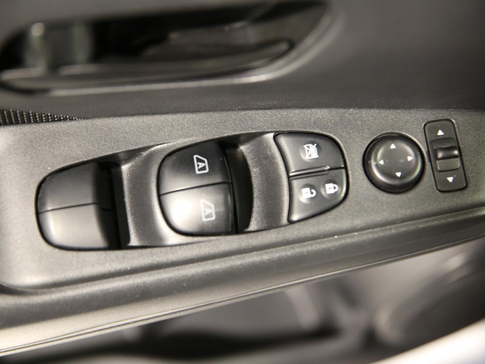 Nissan Kicks S 2021 d’occasion à vendre - 14