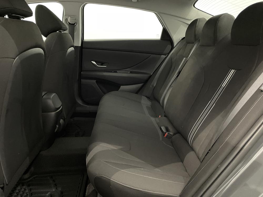 Hyundai Elantra Preferred Tech 2025 d’occasion à vendre - 31