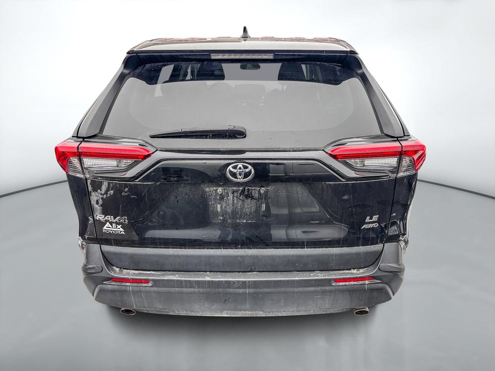 Toyota RAV4 2022 Noir usage à vendre Toyota RAV4 2022 Noir usage à vendre