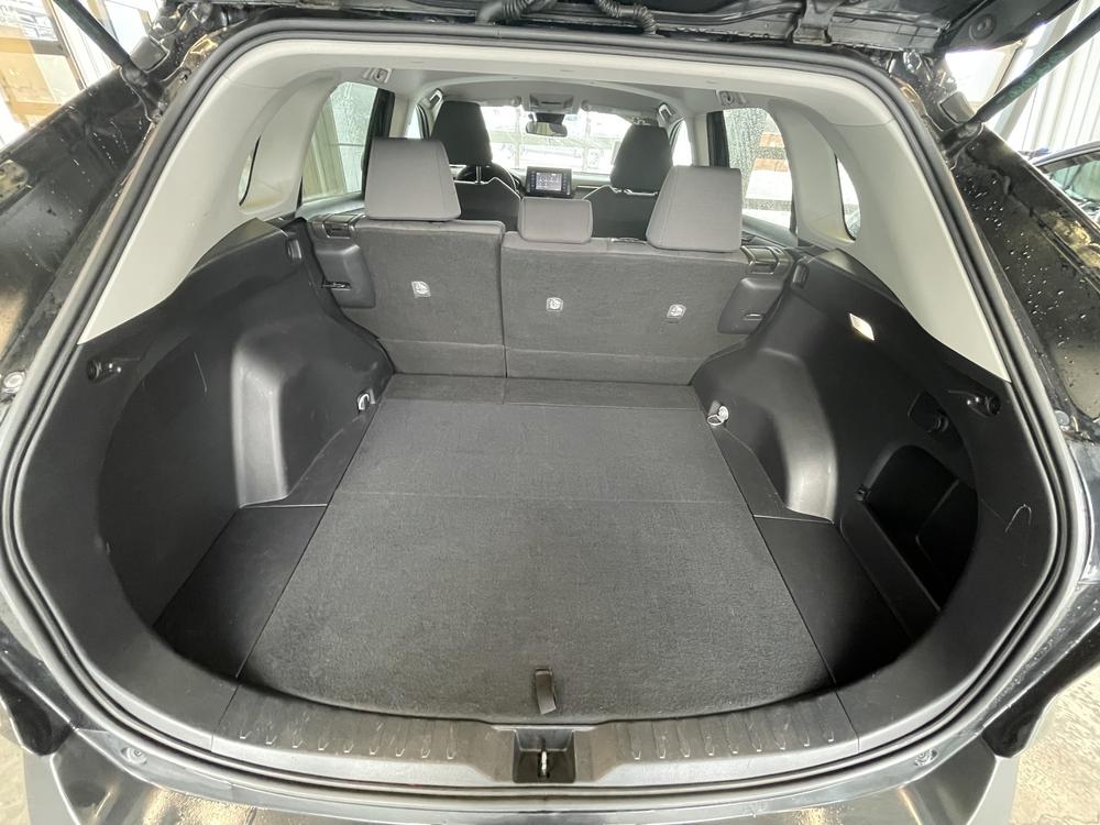 Toyota RAV4 LE 2022 d’occasion à vendre - 23
