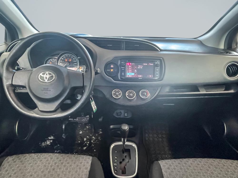 Toyota Yaris 2016 Bleu usage à vendre Toyota Yaris 2016 Bleu usage à vendre