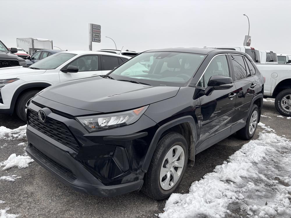 Toyota RAV4 LE 2022 d’occasion à vendre - 3