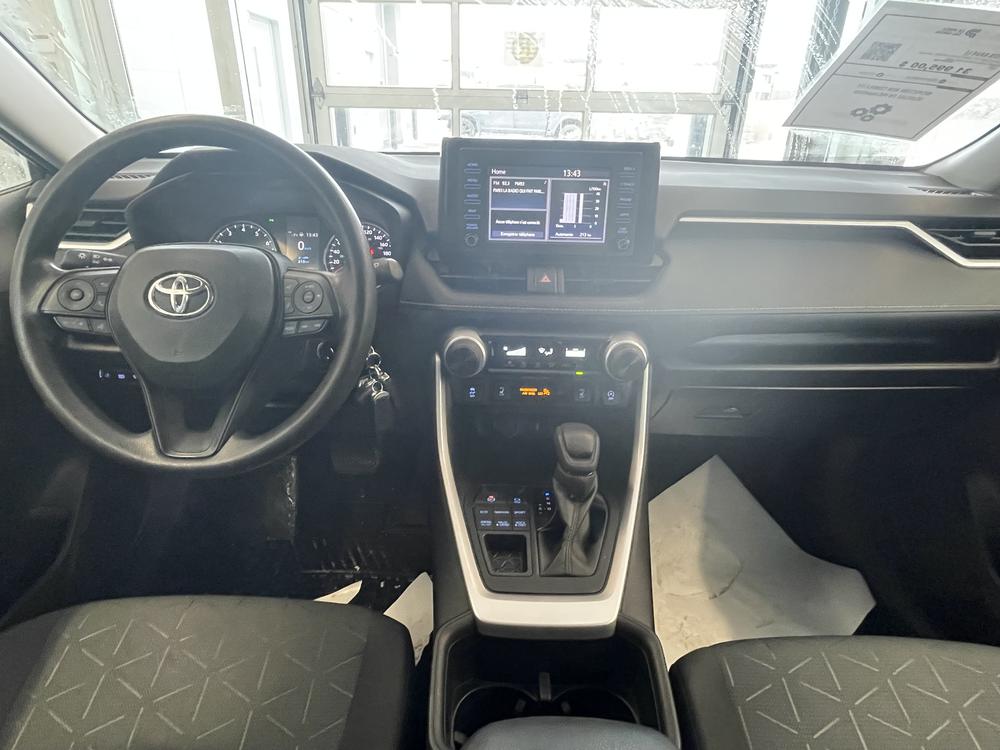 Toyota RAV4 LE 2022 d’occasion à vendre - 17