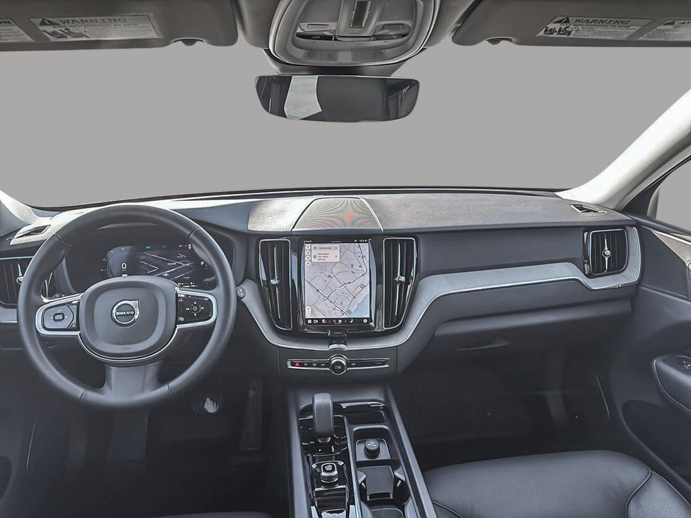 Volvo XC60 hybride rechargeable 2025 Blanc usage à vendre Volvo XC60 hybride rechargeable 2025 Blanc usage à vendre