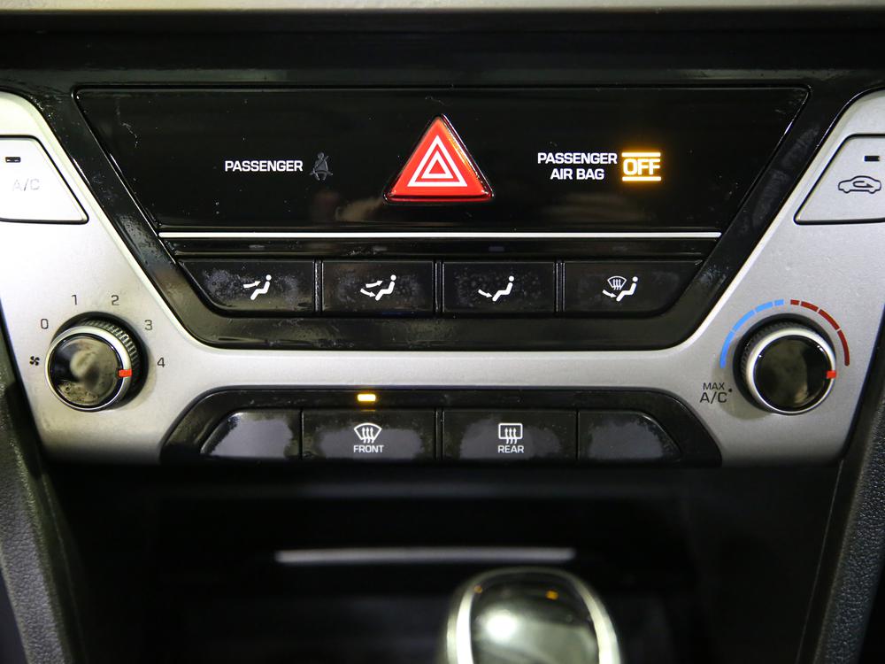 Hyundai Elantra LE 2018 d’occasion à vendre - 24