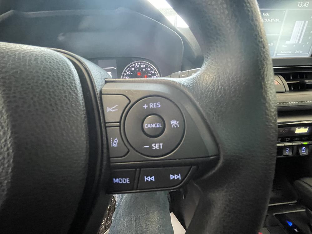Toyota RAV4 LE 2022 d’occasion à vendre - 14