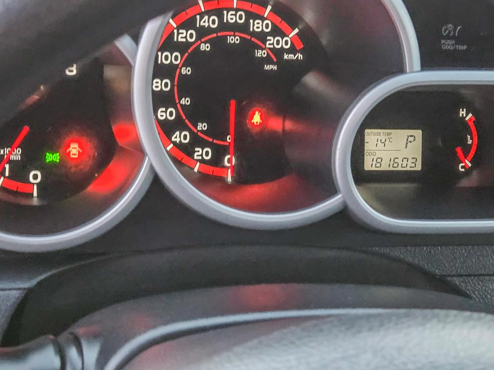 Toyota Matrix BASE 2010 d’occasion à vendre - 16