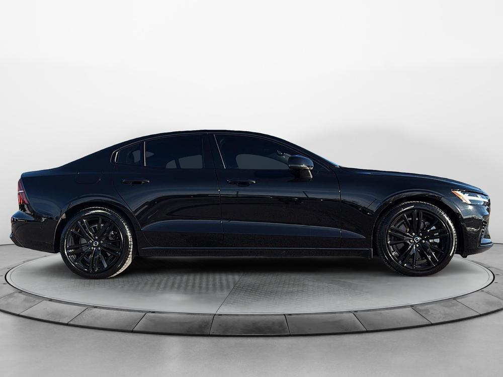 Volvo S60 hybride rechargeable T8 ULTRA BLACK EDITION 2025 d’occasion à vendre - 4