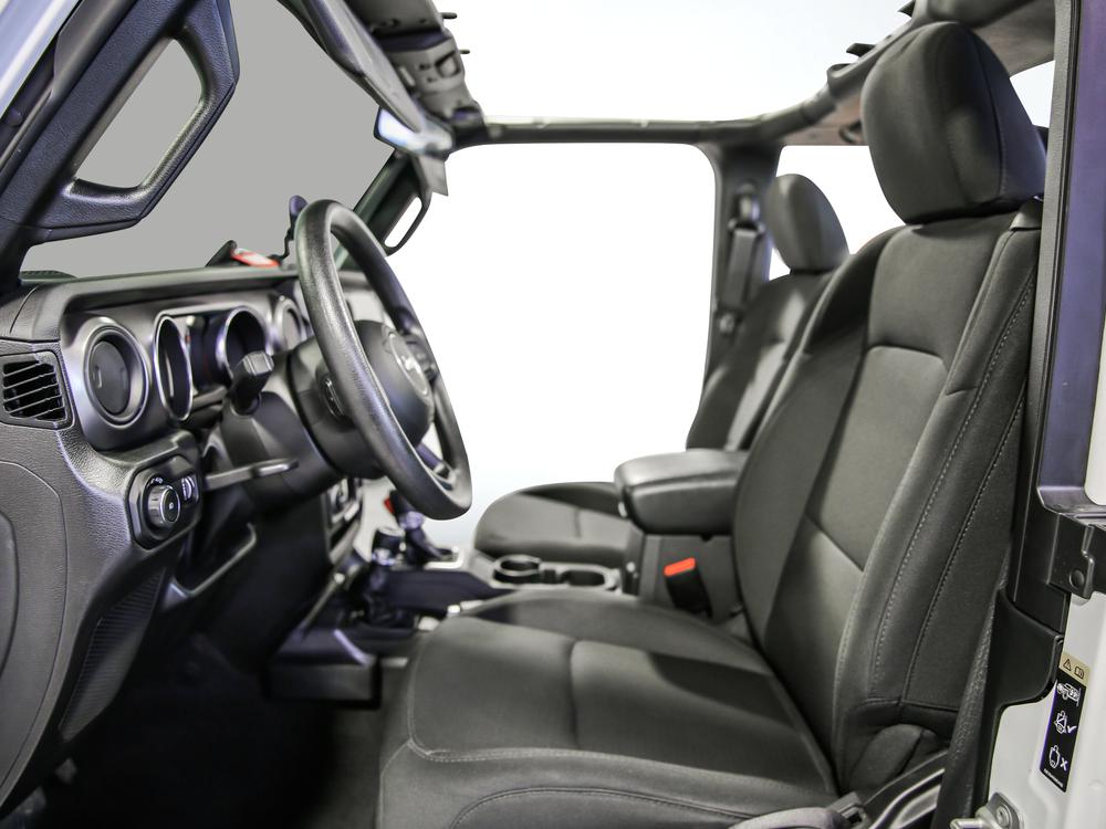 Jeep Wrangler SPORT MODIFIÉ 2023 d&rsquo;occasion à vendre - 18