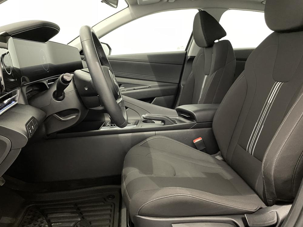 Hyundai Elantra Preferred Tech 2025 d’occasion à vendre - 13