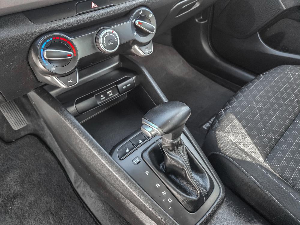 Kia Rio 5 portes LX+ 2018 d’occasion à vendre - 18