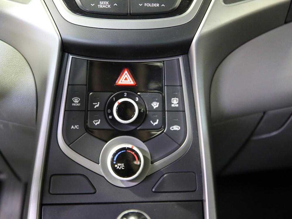 Hyundai Elantra LE-R 2016 d’occasion à vendre - 27