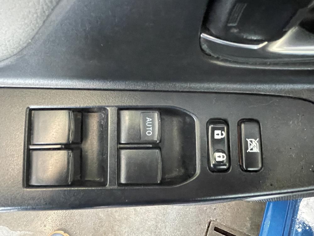 Toyota Yaris LE 2016 d’occasion à vendre - 8